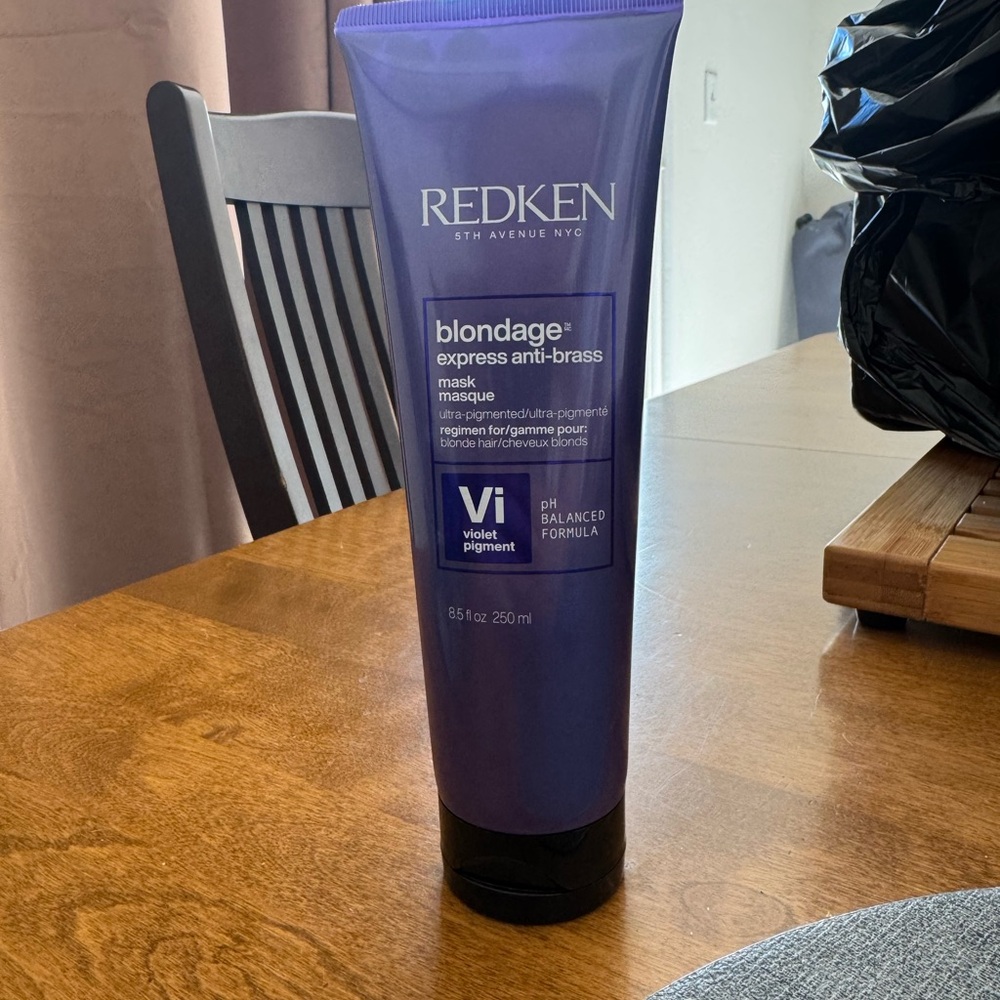 Redken blondage